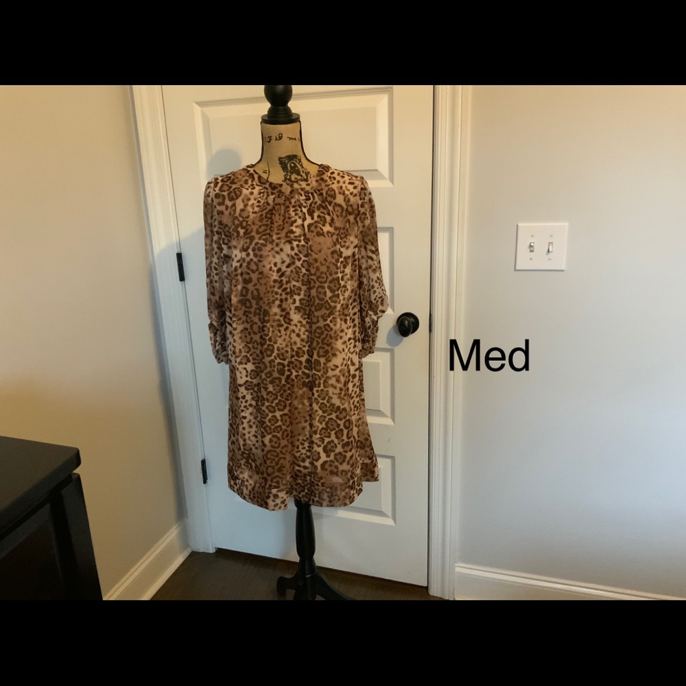 Dress - Picture 4 of 6